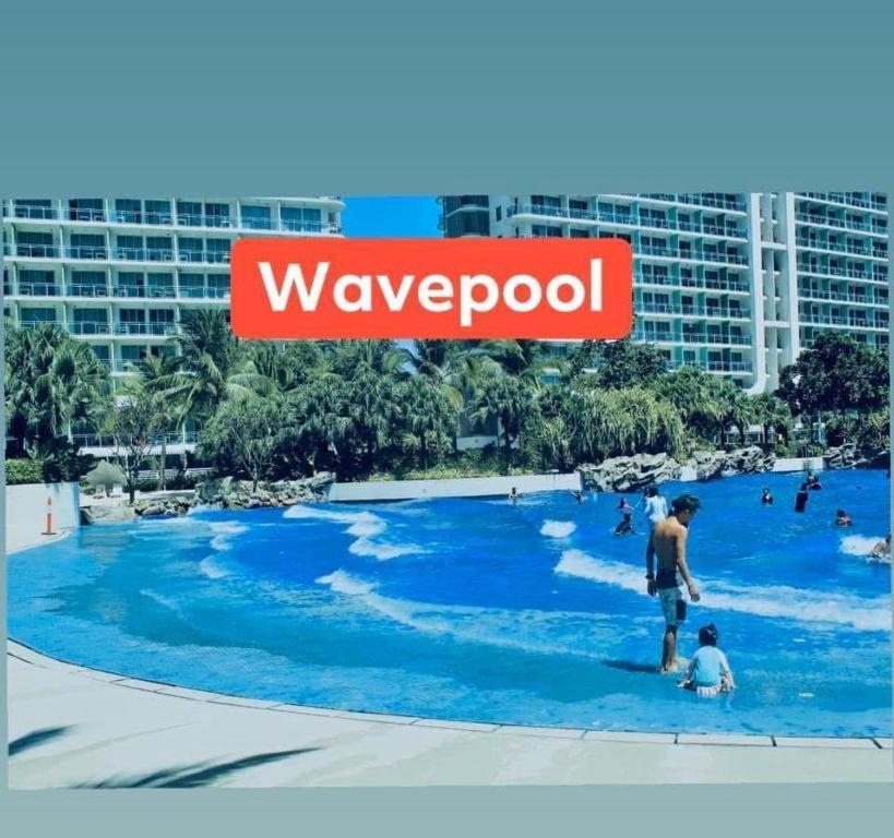 Azure Urban Resort A3 Near Airport Mall With Balcony Wavepool マニラ市 エクステリア 写真